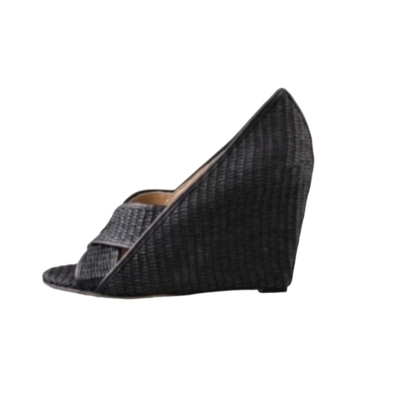 Diane Von Furstenberg Shoes - Diane Von Furstenberg Wedge Sandal Size 8 Brown